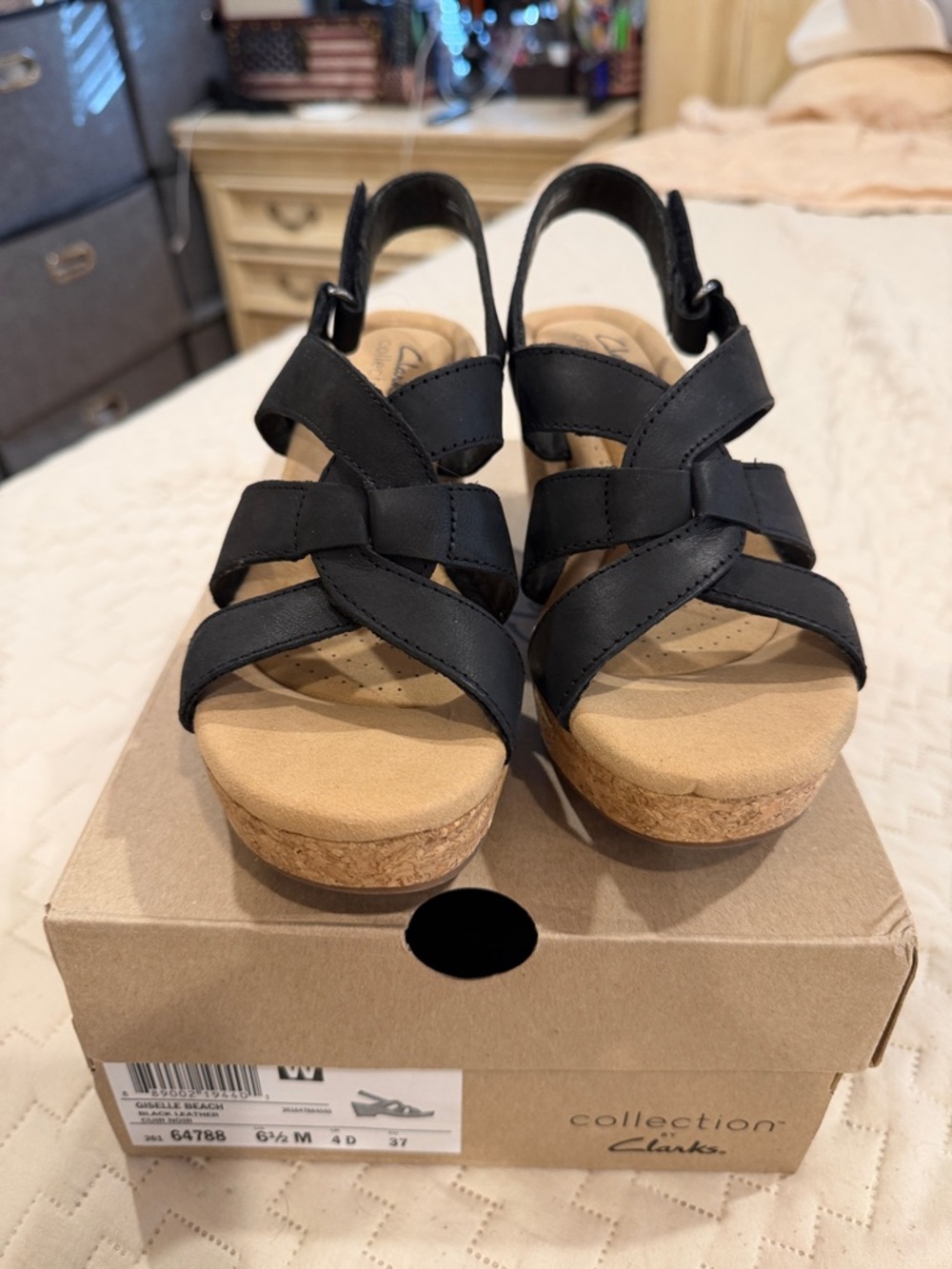Clarks Black Giselle Beach Wedge Sandals, size 6.5.
